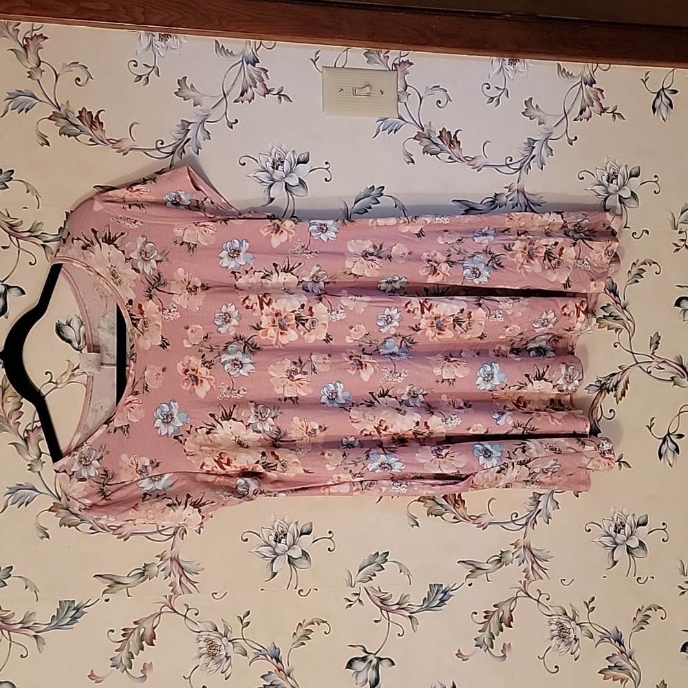 Pink Blush NWOT Pink Floral Tunic Shirt Size XL